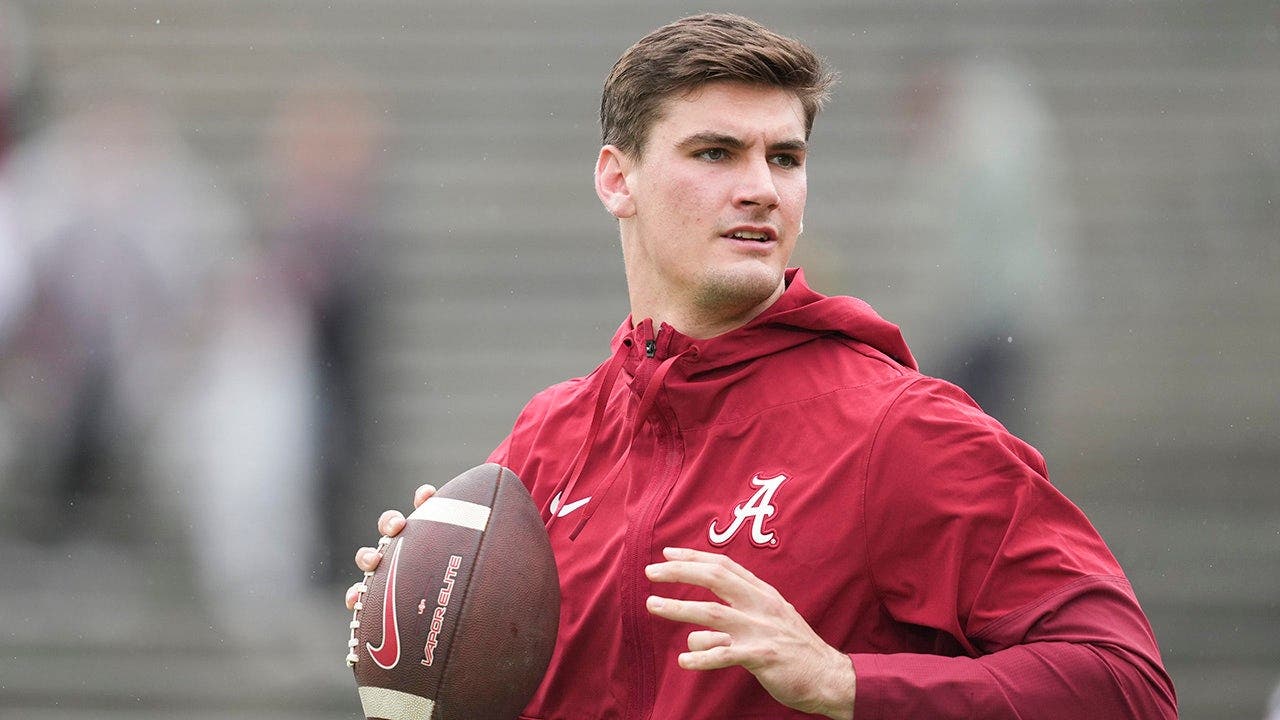 Rams make surprise first-round move, take Alabama QB Ty Simpson