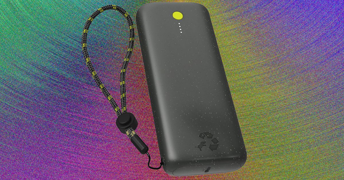 The Best iPhone Charger for Late-Night Doomscrolling