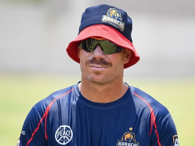 Warner hails Karachi Kings’ spinners | The Express Tribune