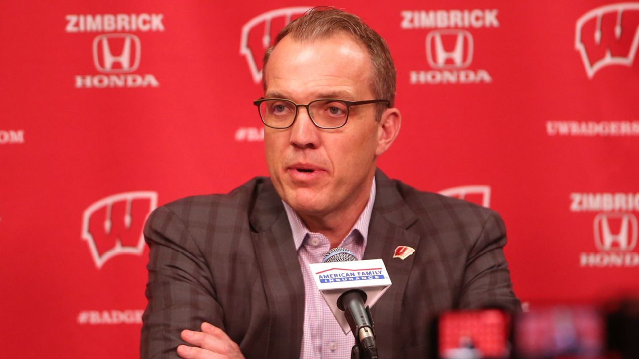 Wisconsin AD leaving to become deputy commissioner at Big Ten, sources say