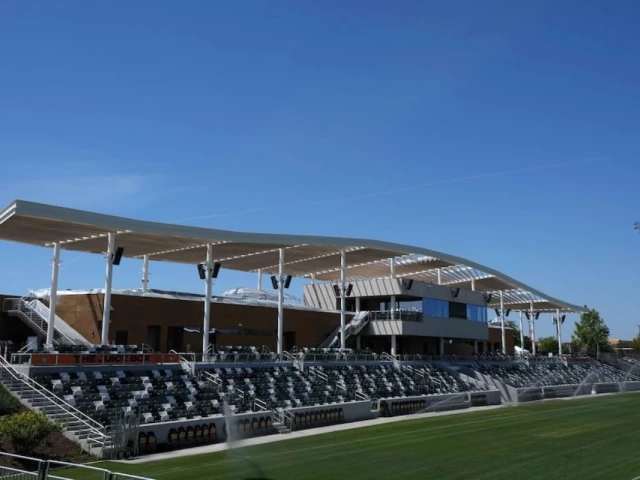 World Cup last-minute ticket sales phase re-opens 50 days from kick-off | The Express Tribune