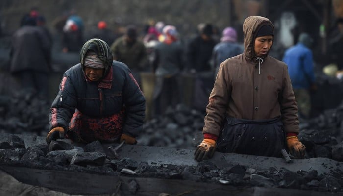 Eight dead, dozens trapped in China coal mine blast