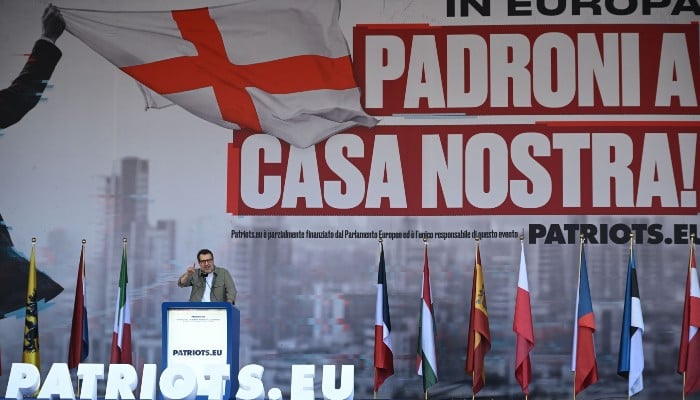 Muslim candidates divide right in Italian city vote