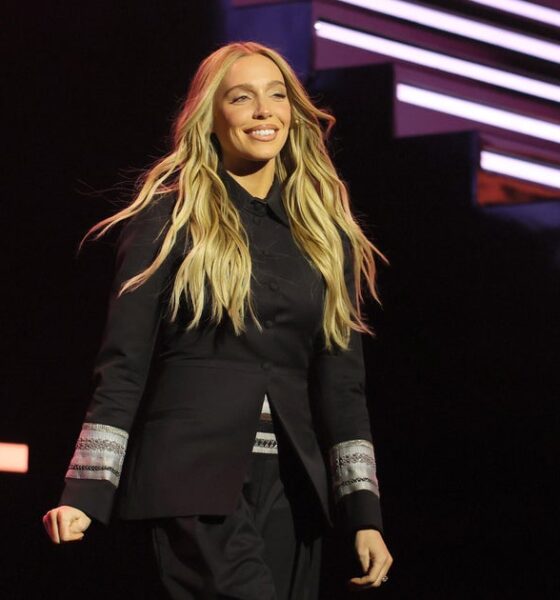 “Call Her Daddy” podcast host Alex Cooper announces pregnancy with 1st child