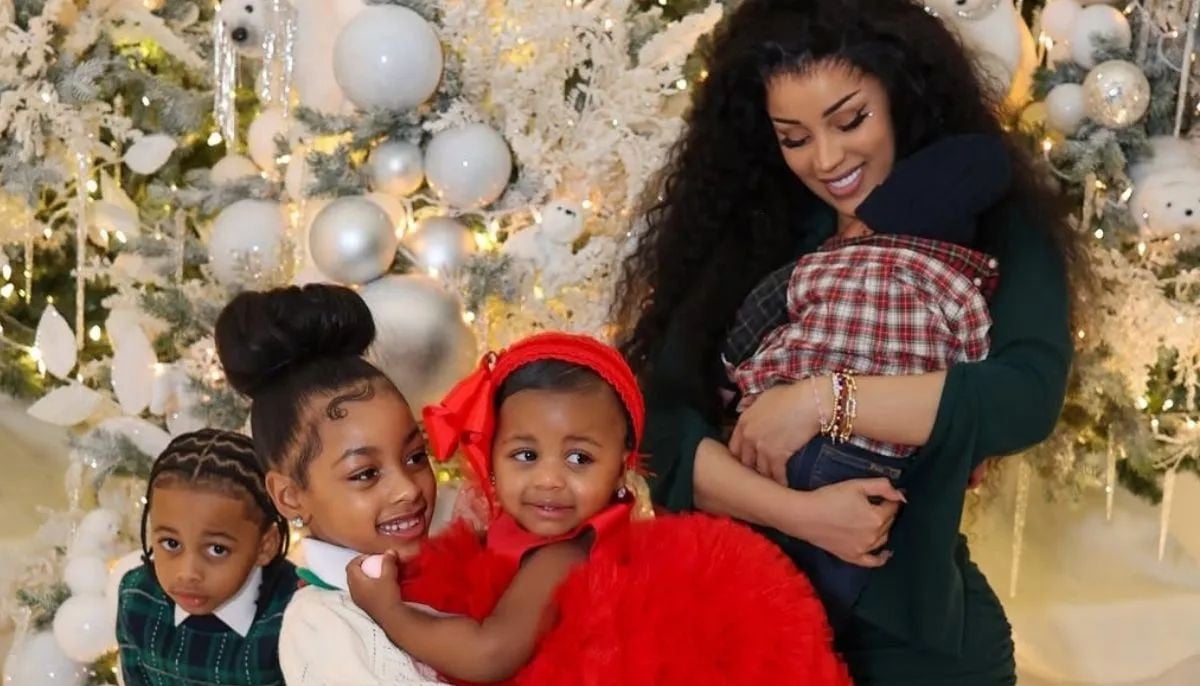 Cardi B nearly passes out during parenting moment: ‘I can’t handle it’