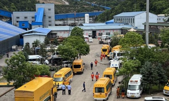China rescuers search for missing after mine blast kills 82