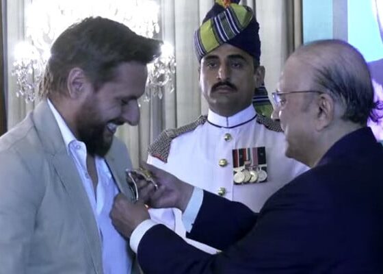 Cricket legend Shahid Afridi conferred Hilal-e-Imtiaz