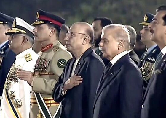 Main Marka-e-Haq ceremony gets underway at Pakistan Monument