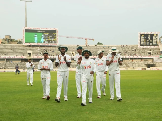 Mehidy’s five-for gives Bangladesh slim lead  | The Express Tribune