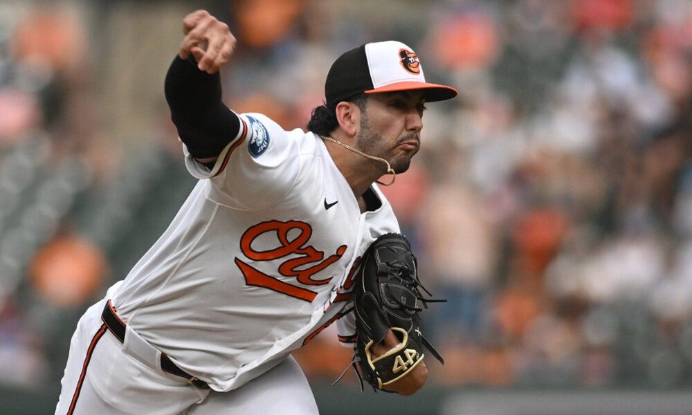 Orioles pitcher takes part in gender reveal as he walks off mound following relief appearance