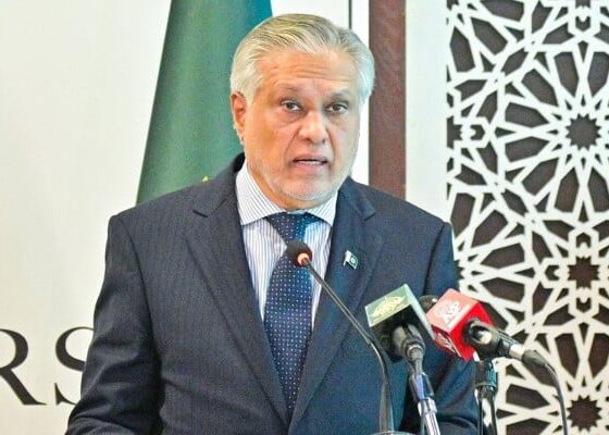 Pakistan ‘hopeful’ efforts will lead to early resolution of US-Iran conflict: DPM Dar