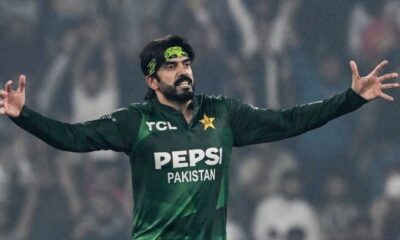 Usman Tariq signed by Warwickshire for Vitality Blast 2026