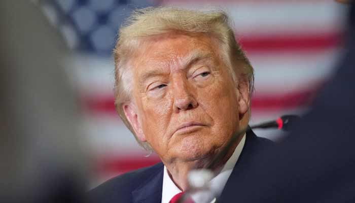 Trump says pilots safe after US Army Apache goes down near Hormuz